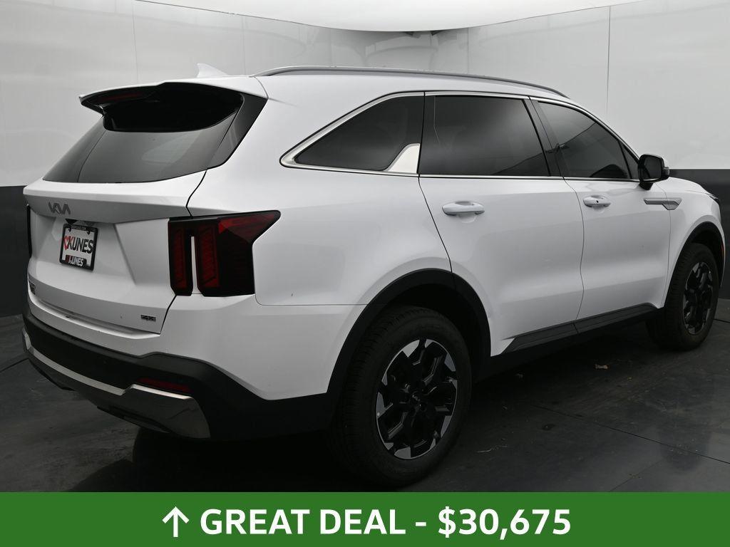 used 2024 Kia Sorento car, priced at $30,675