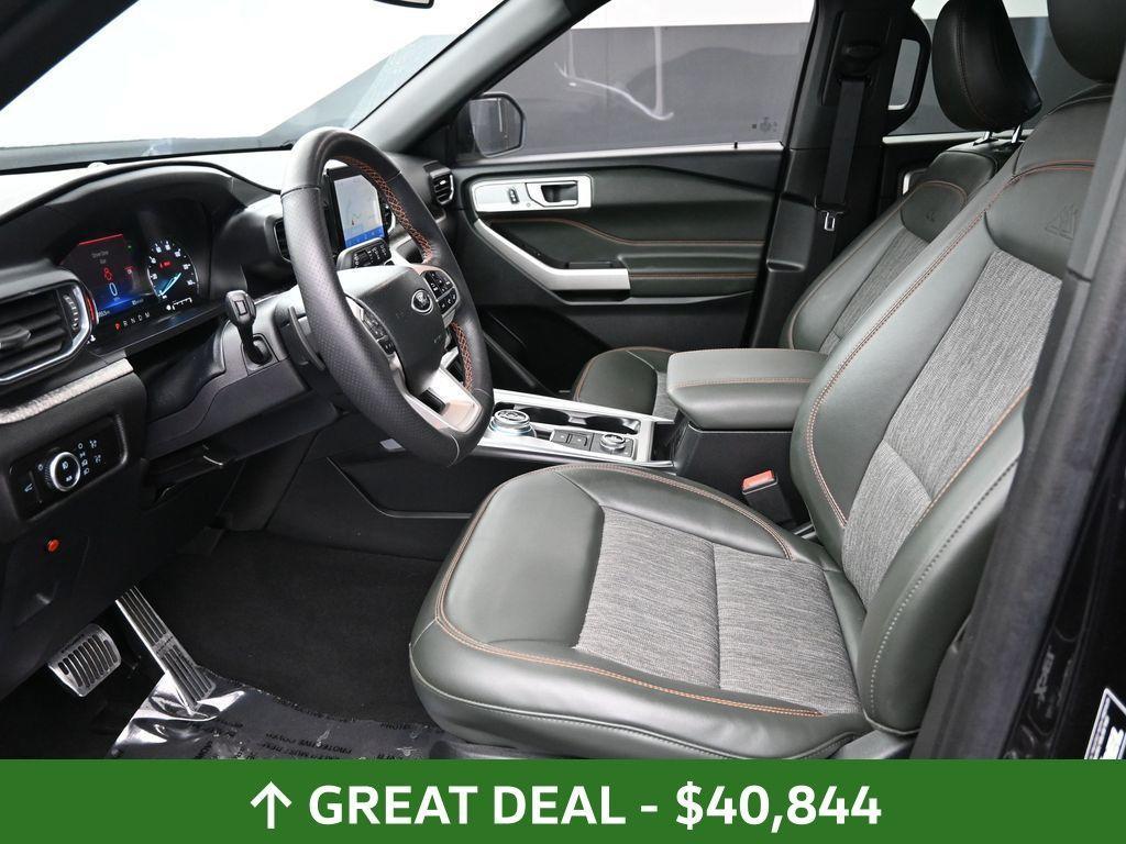 used 2023 Ford Explorer car, priced at $40,844