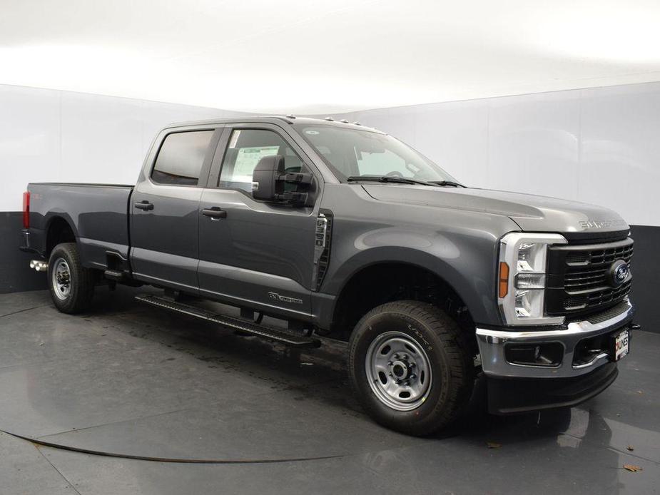 new 2024 Ford F-350 car, priced at $69,165