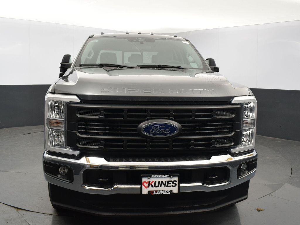 new 2024 Ford F-350 car, priced at $66,165