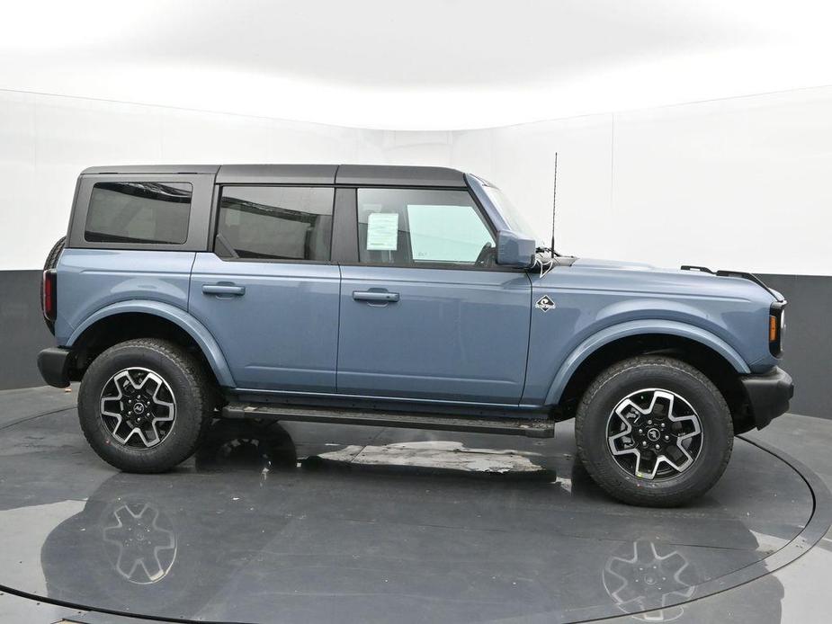 new 2024 Ford Bronco car, priced at $45,054