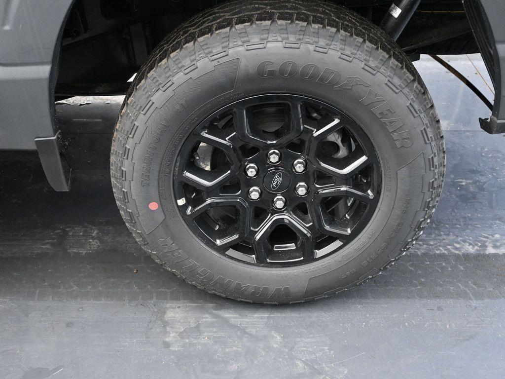 new 2024 Ford F-150 car, priced at $55,759