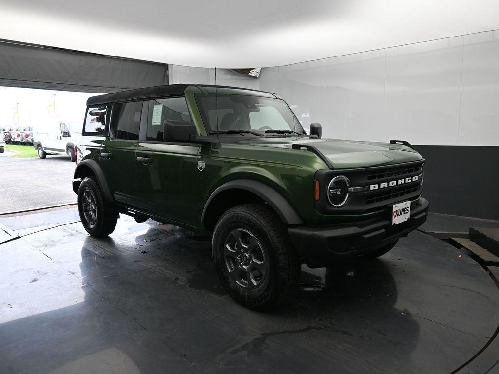 new 2025 Ford Bronco car, priced at $44,155