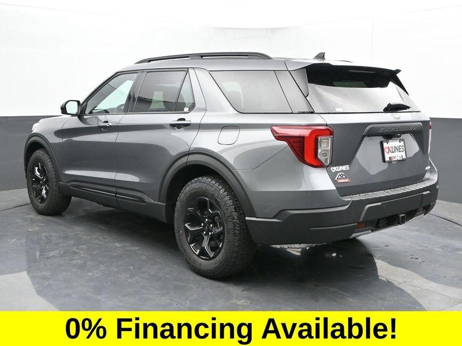 new 2024 Ford Explorer car, priced at $52,817