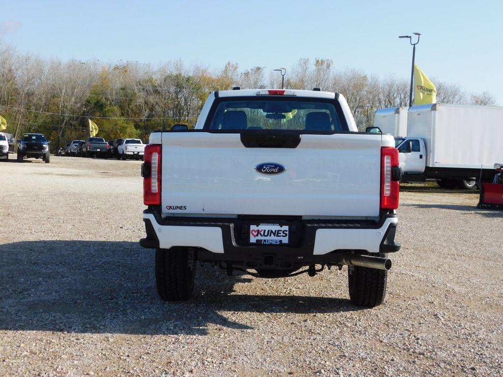 new 2024 Ford F-350 car, priced at $55,970