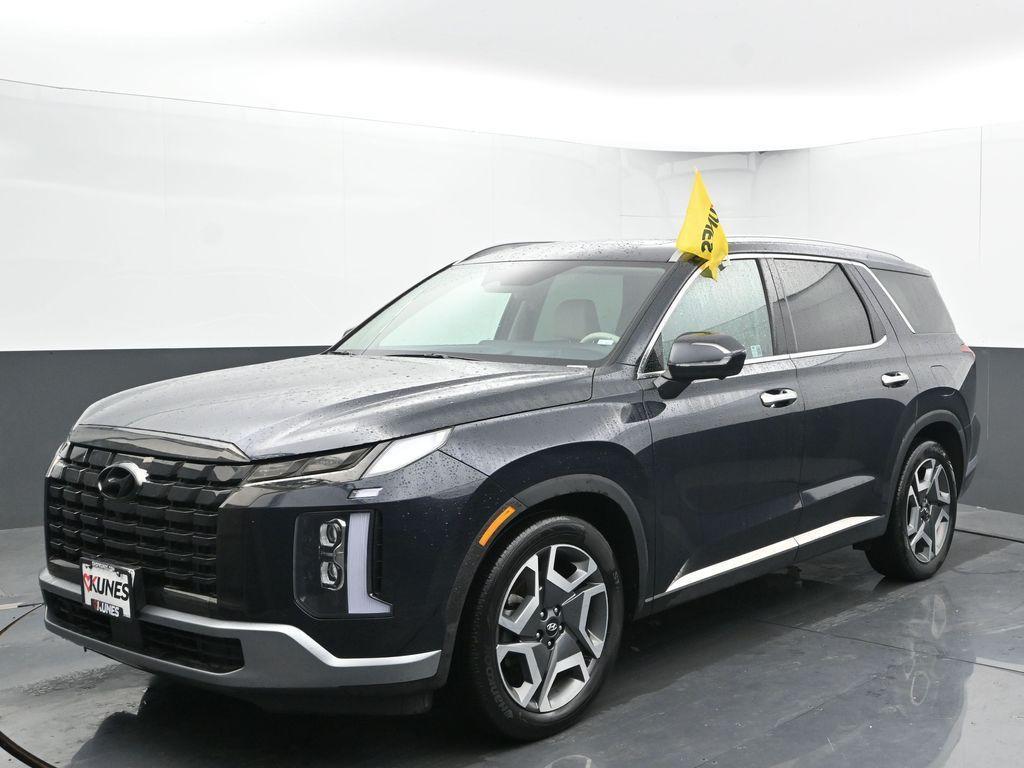 used 2024 Hyundai Palisade car, priced at $42,746