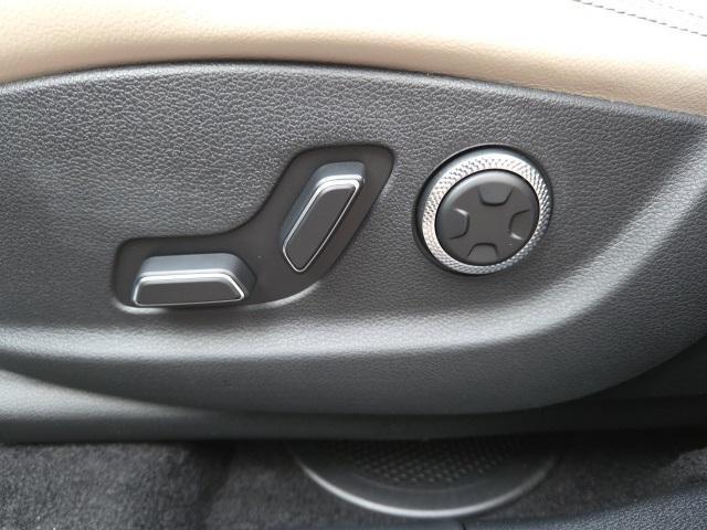 new 2026 Genesis GV70 car, priced at $59,535