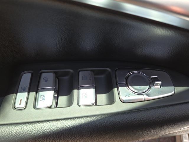 new 2026 Genesis G70 car, priced at $45,275