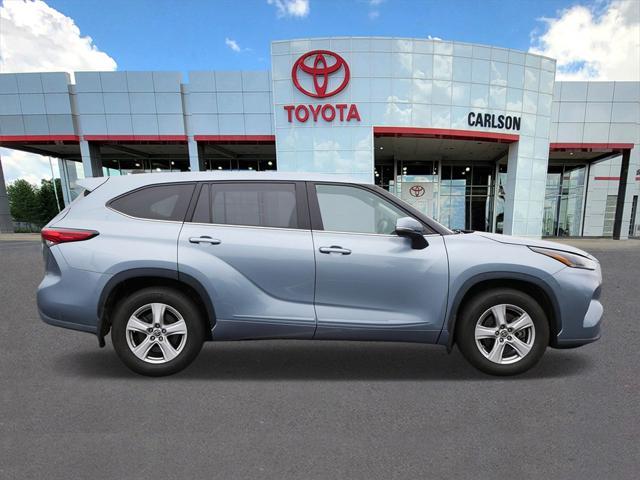 used 2022 Toyota Highlander car, priced at $32,330