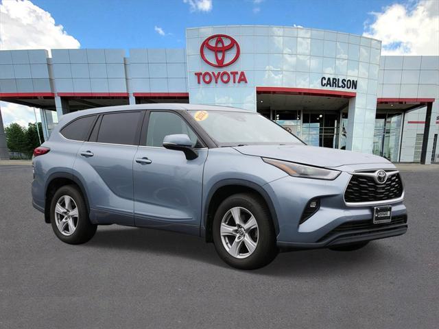used 2022 Toyota Highlander car, priced at $32,330