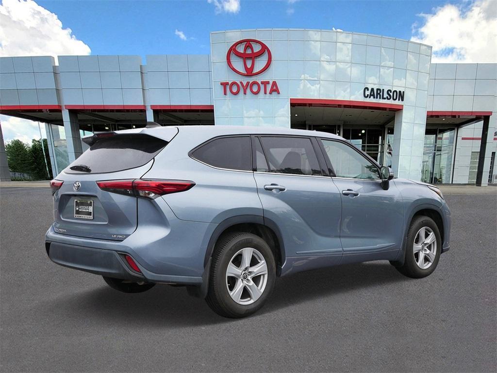 used 2022 Toyota Highlander car, priced at $33,799
