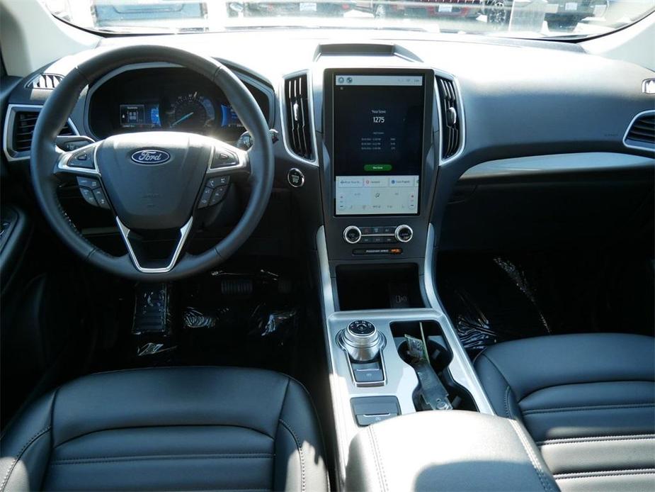 used 2024 Ford Edge car, priced at $29,499