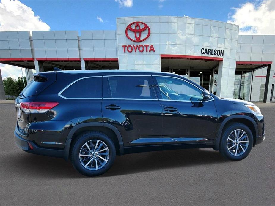 used 2018 Toyota Highlander car, priced at $24,199