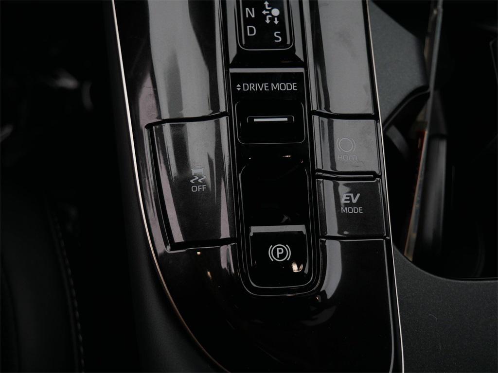 used 2025 Toyota Crown Signia car, priced at $47,777