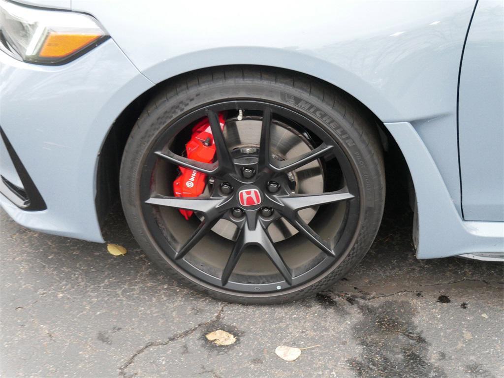 used 2025 Honda Civic Type R car, priced at $48,000