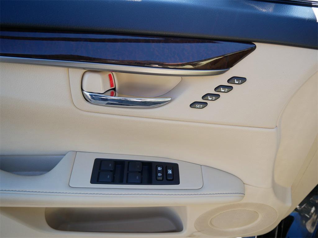 used 2015 Lexus ES 350 car, priced at $20,691