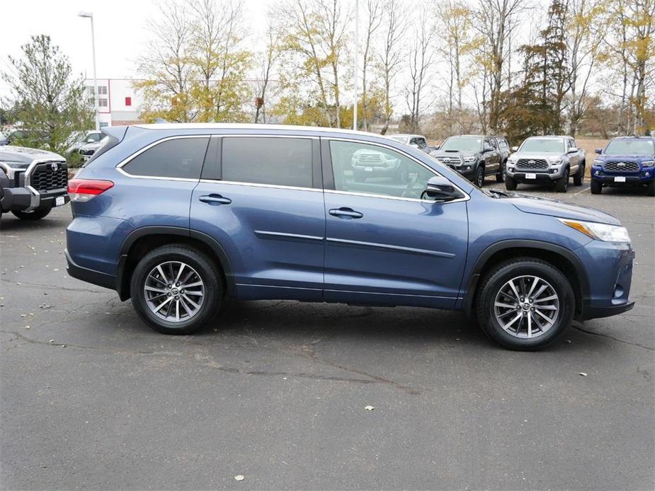 used 2017 Toyota Highlander car, priced at $20,999