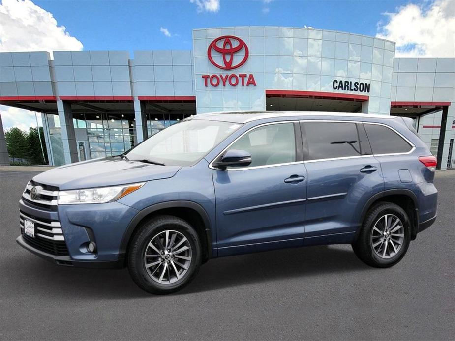 used 2017 Toyota Highlander car, priced at $20,999