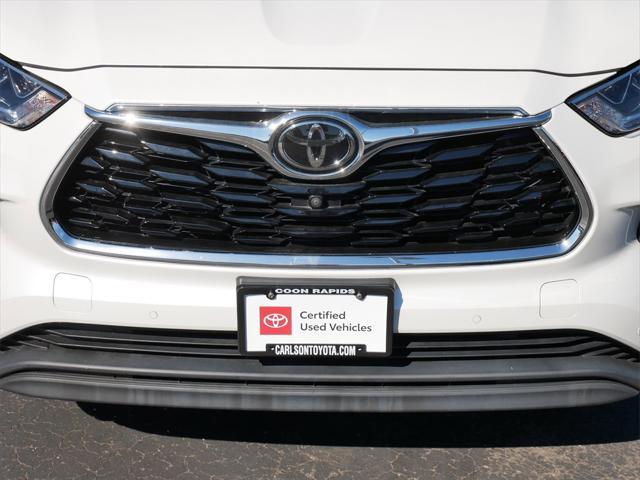 used 2020 Toyota Highlander car, priced at $35,799