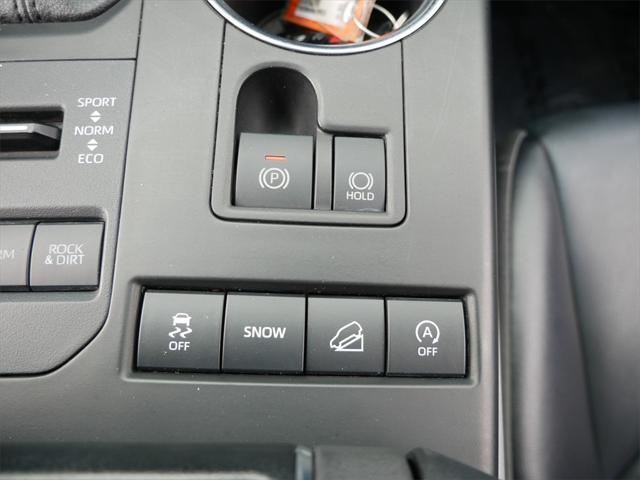 used 2022 Toyota Highlander car, priced at $37,000