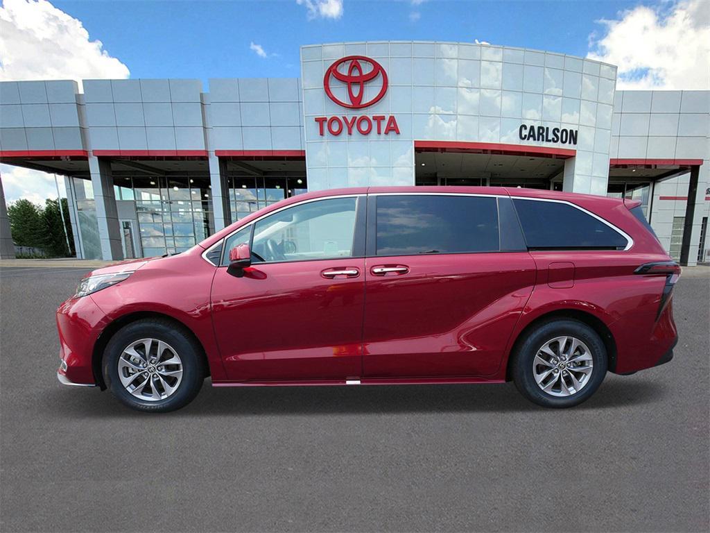 used 2023 Toyota Sienna car, priced at $37,993