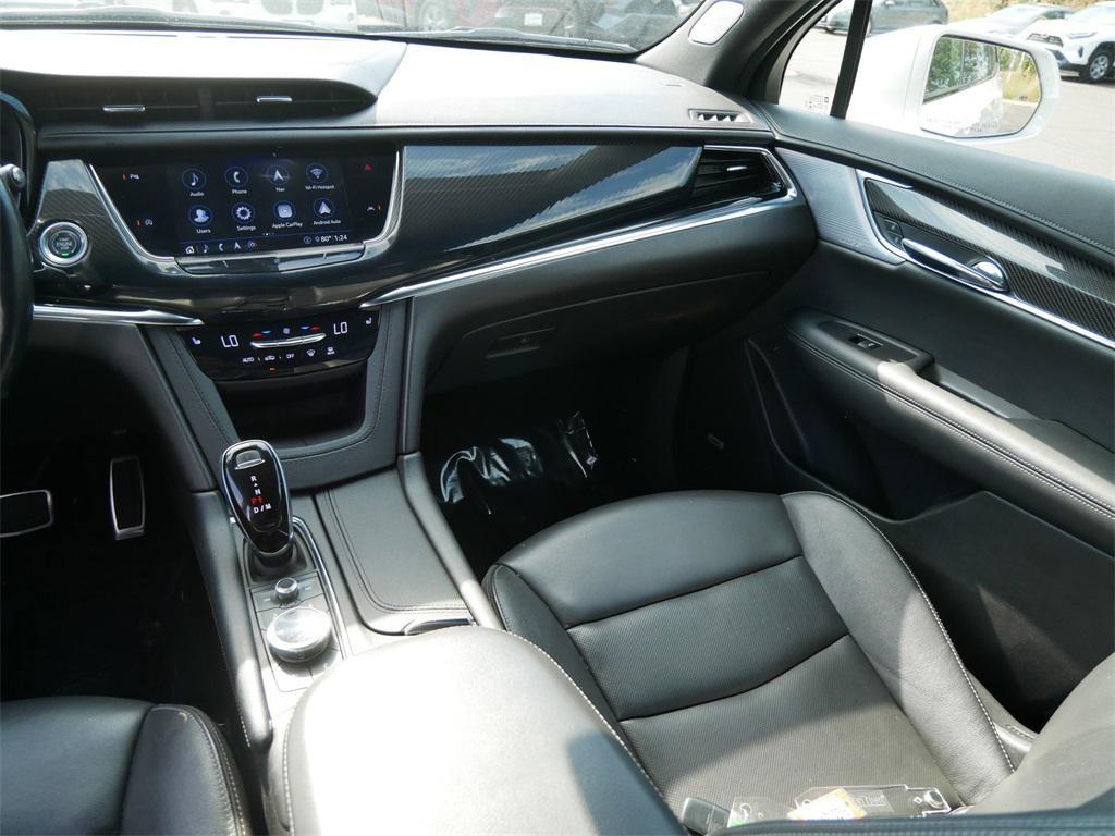 used 2020 Cadillac XT6 car, priced at $25,499