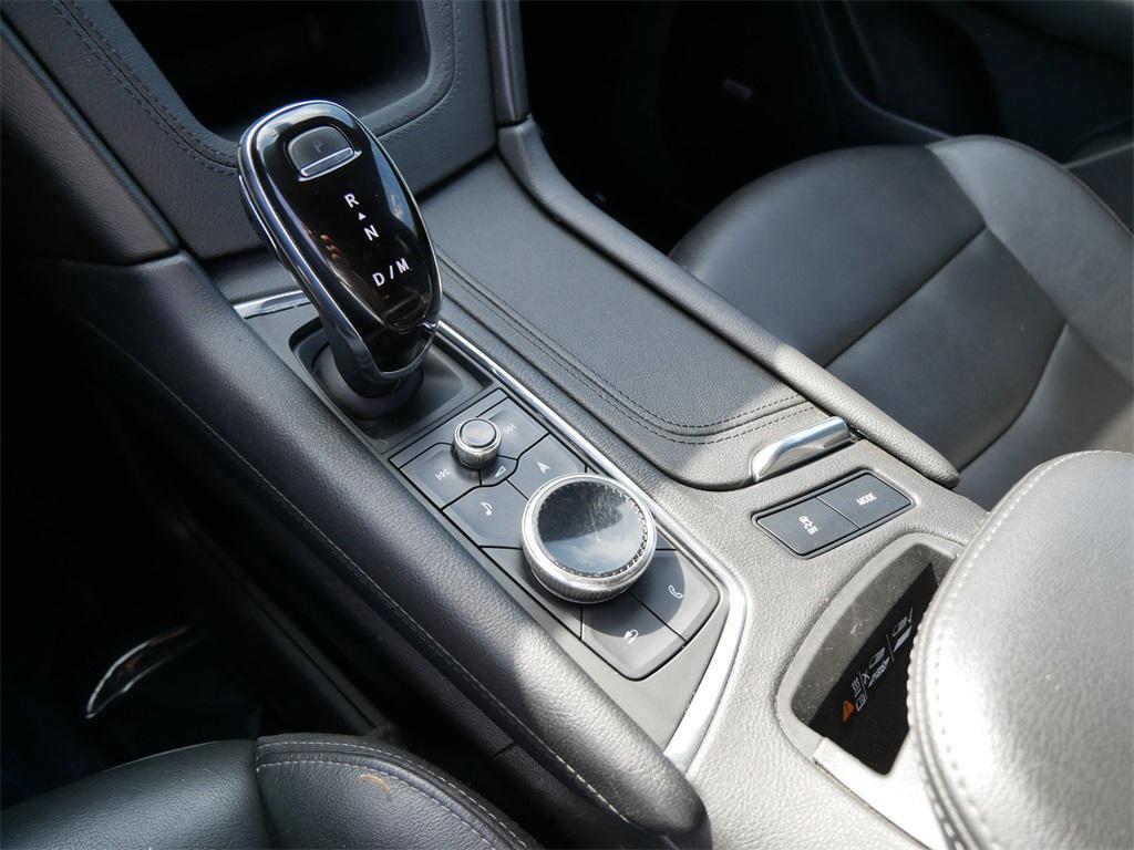 used 2020 Cadillac XT6 car, priced at $25,499