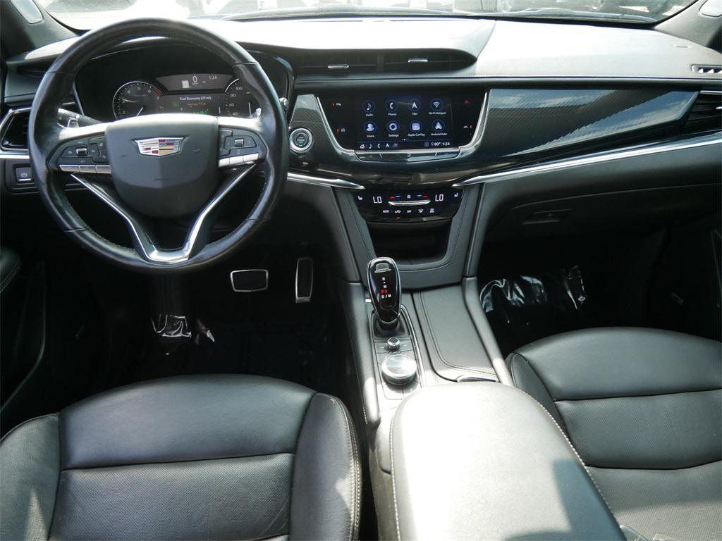 used 2020 Cadillac XT6 car, priced at $25,499