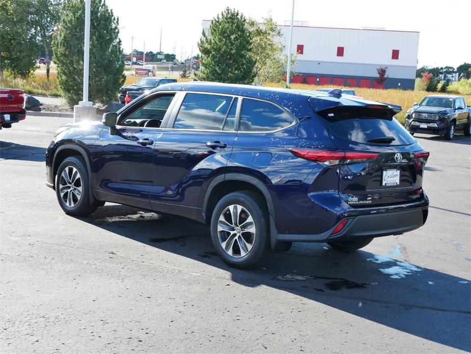 used 2023 Toyota Highlander car, priced at $40,799