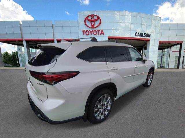used 2023 Toyota Highlander Hybrid car, priced at $48,192