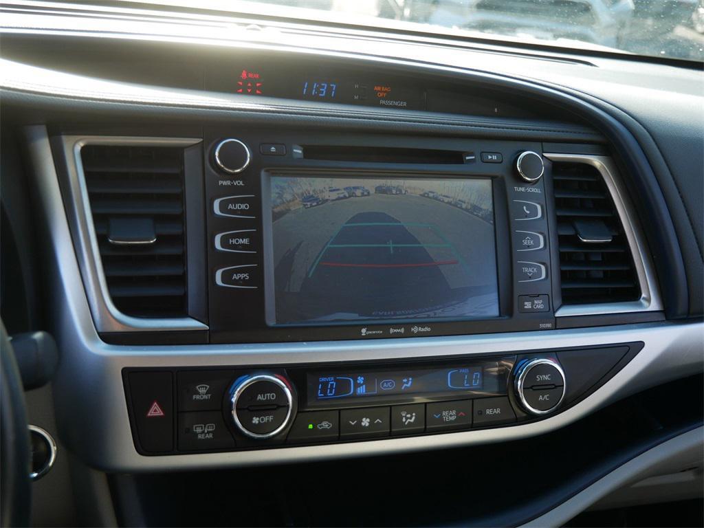 used 2019 Toyota Highlander car, priced at $27,991