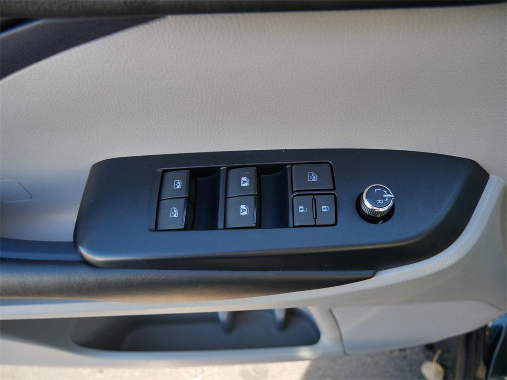 used 2019 Toyota Highlander car, priced at $27,991