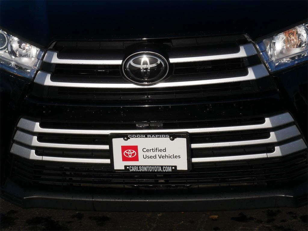 used 2019 Toyota Highlander car, priced at $27,991