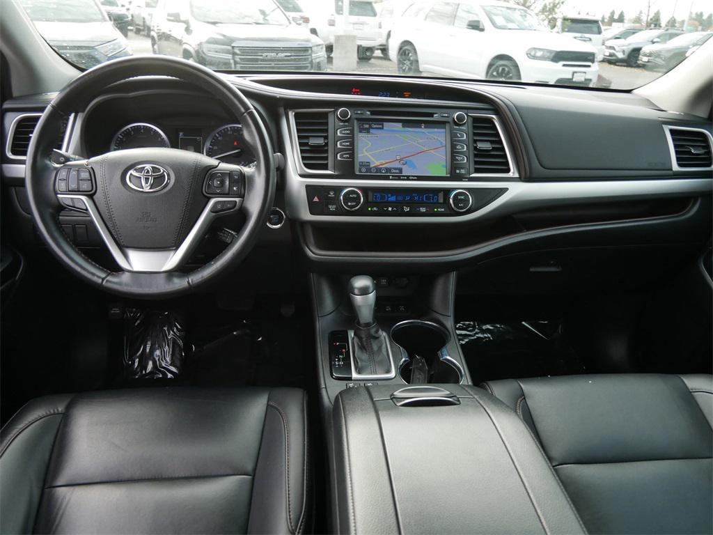 used 2019 Toyota Highlander car, priced at $28,691