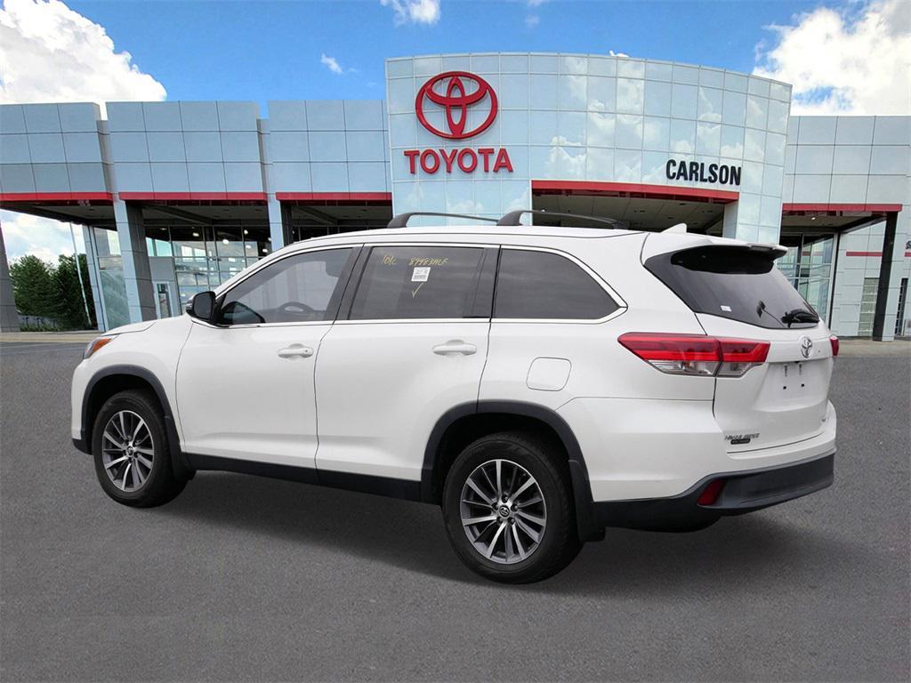 used 2019 Toyota Highlander car, priced at $28,991