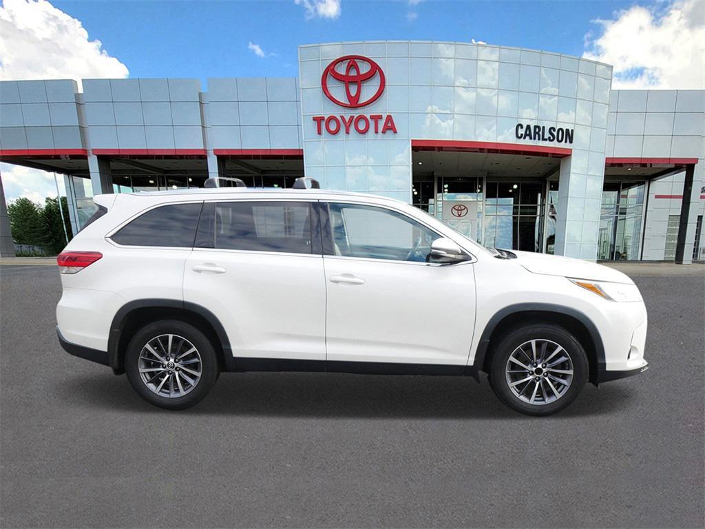 used 2019 Toyota Highlander car, priced at $28,691