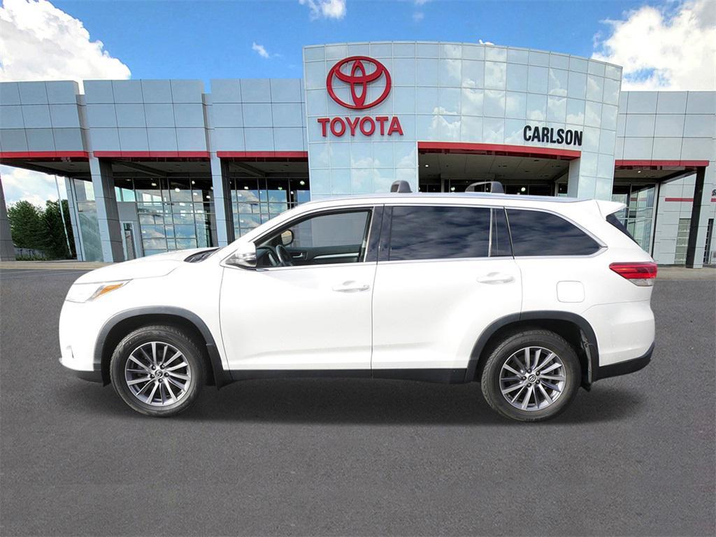 used 2019 Toyota Highlander car, priced at $28,691