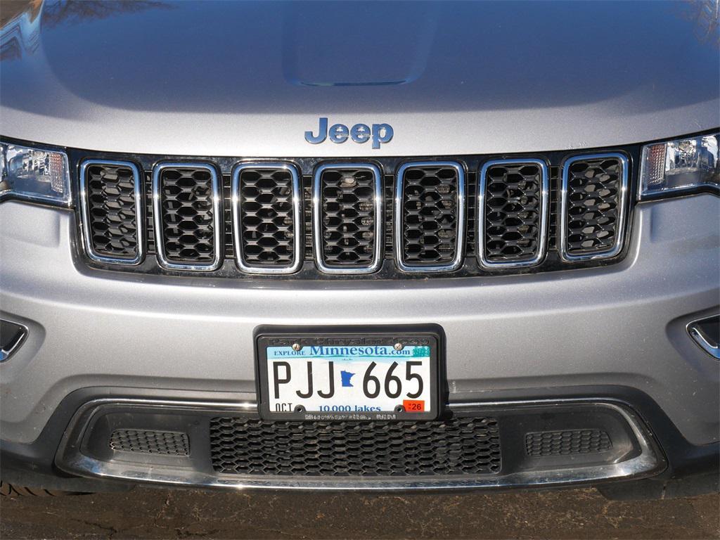 used 2017 Jeep Grand Cherokee car, priced at $17,991