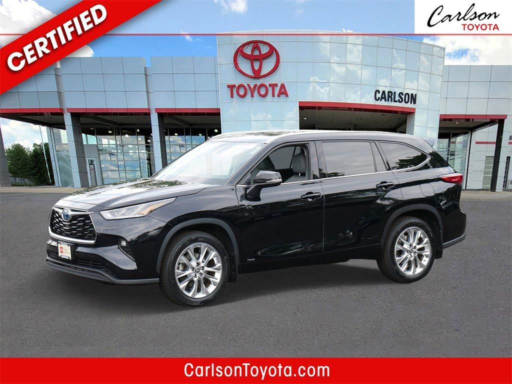 used 2022 Toyota Highlander Hybrid car, priced at $42,134