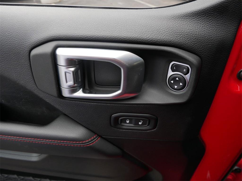 used 2022 Jeep Gladiator car, priced at $35,967