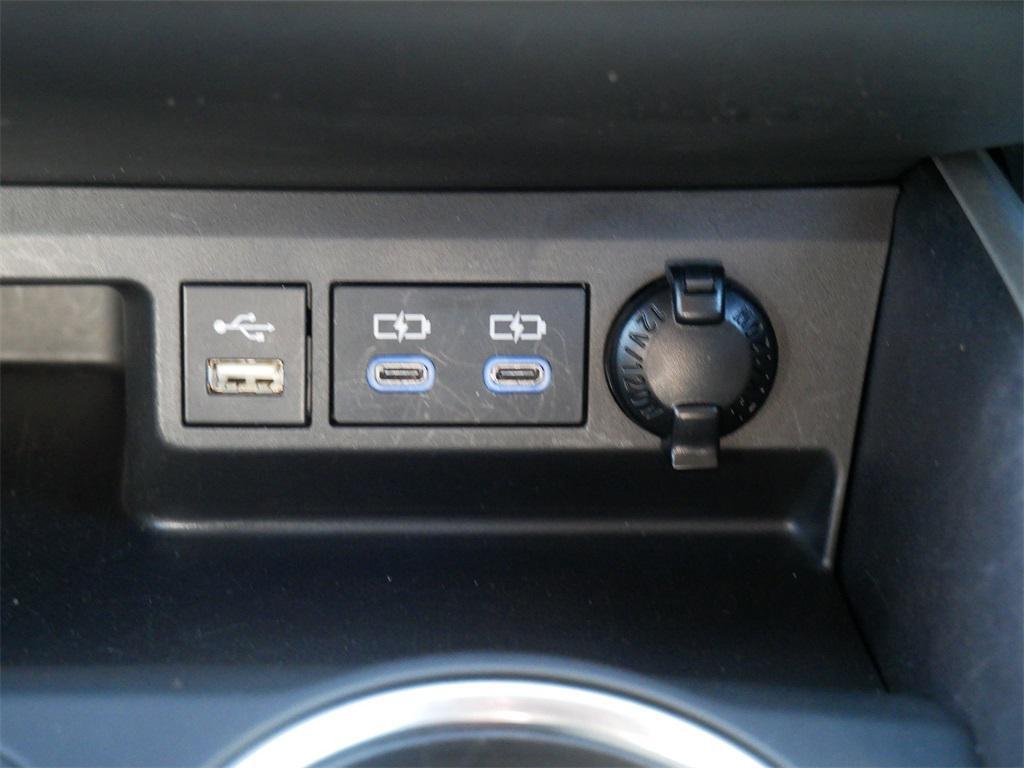 used 2022 Toyota Highlander car, priced at $35,199