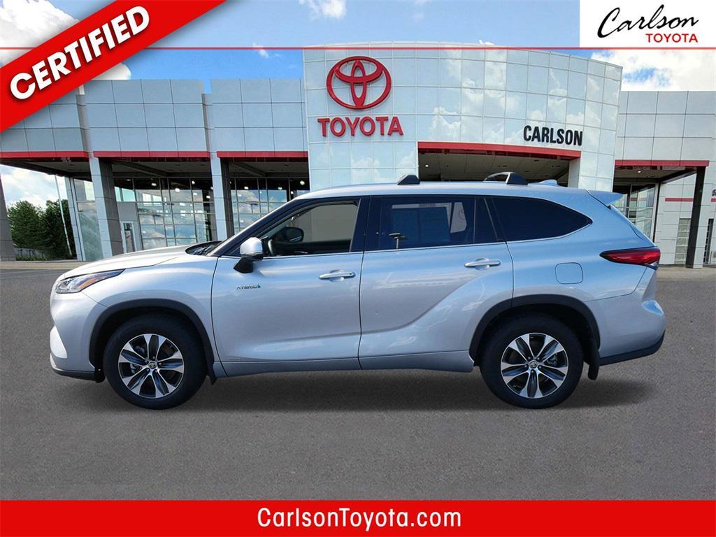 used 2021 Toyota Highlander Hybrid car, priced at $36,301