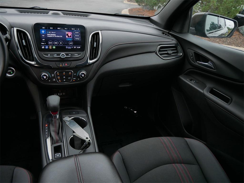 used 2024 Chevrolet Equinox car, priced at $25,974