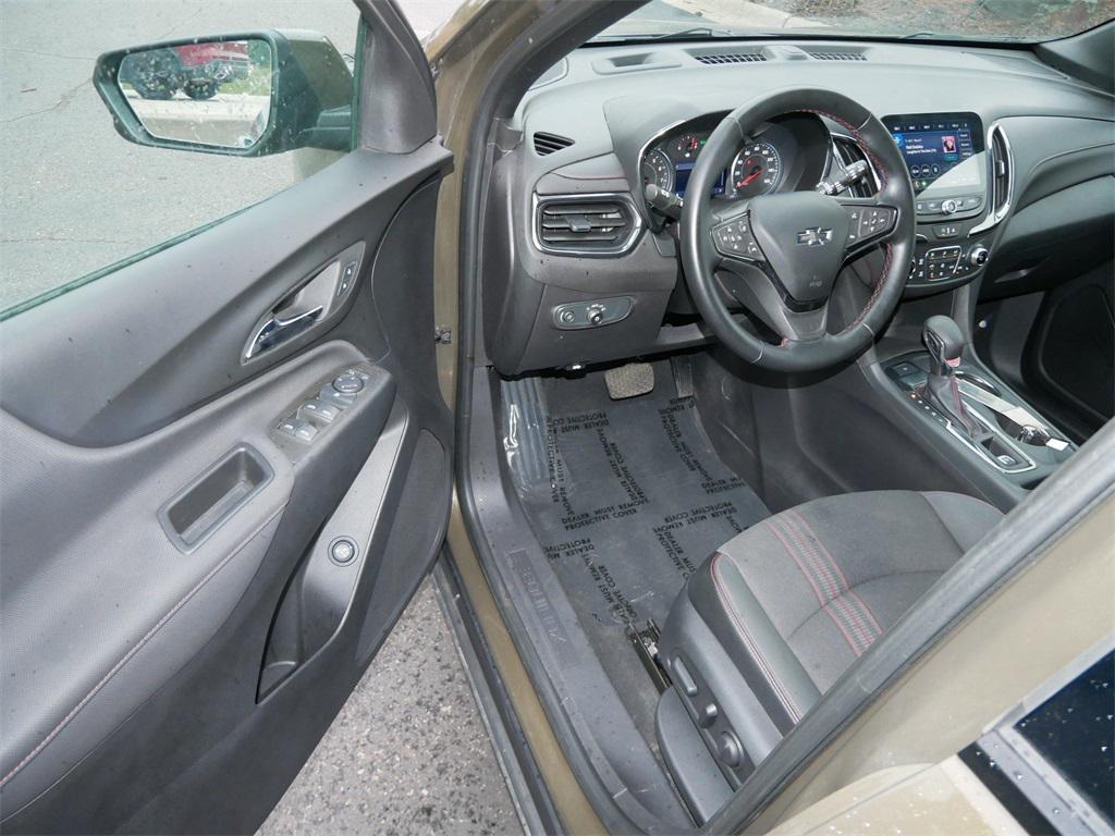 used 2024 Chevrolet Equinox car, priced at $25,974