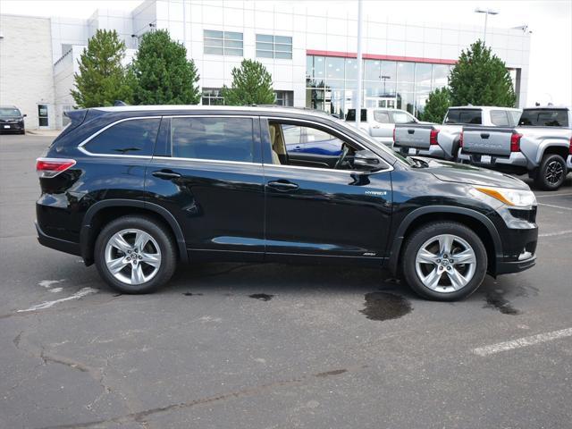 used 2016 Toyota Highlander Hybrid car, priced at $21,500