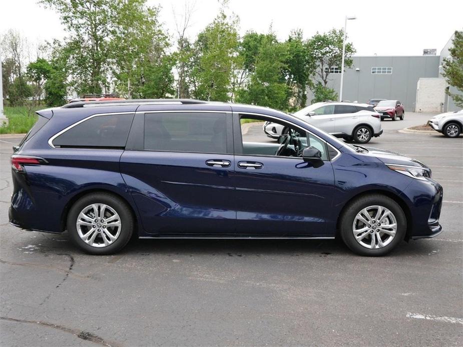 used 2022 Toyota Sienna car, priced at $59,599
