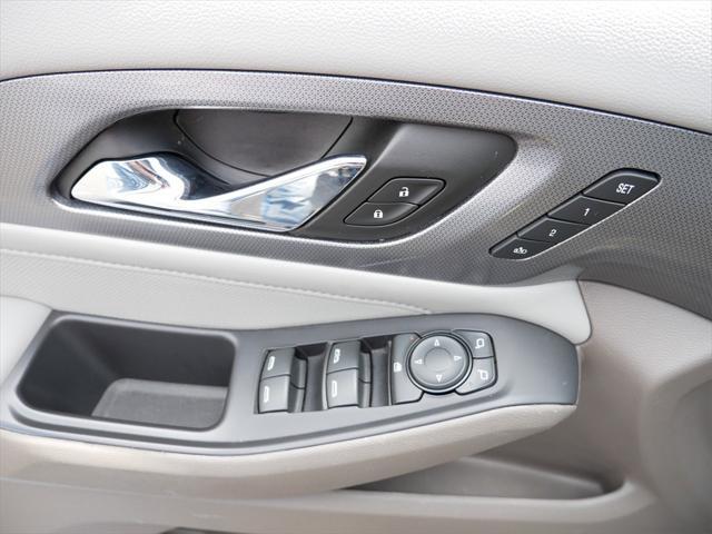 used 2018 Chevrolet Traverse car, priced at $17,500