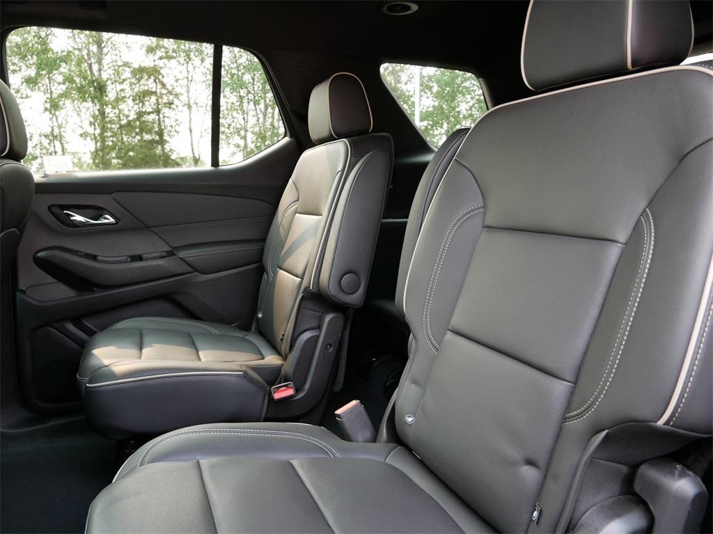 used 2023 Chevrolet Traverse car, priced at $44,378