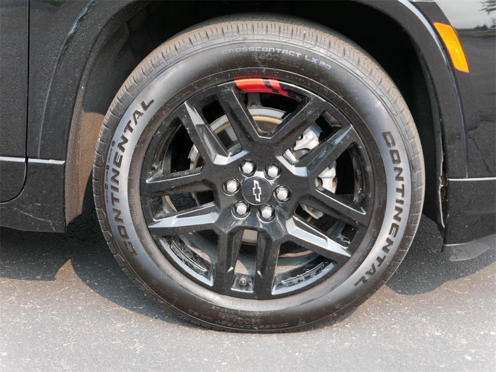 used 2023 Chevrolet Traverse car, priced at $44,378