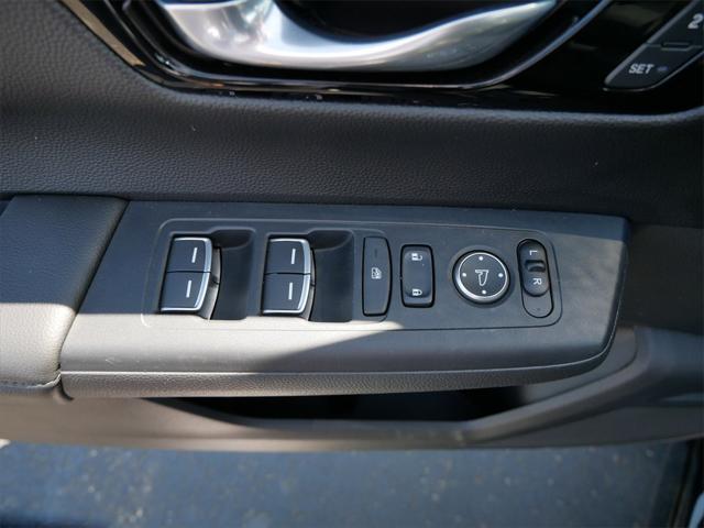 used 2023 Honda CR-V car, priced at $32,792